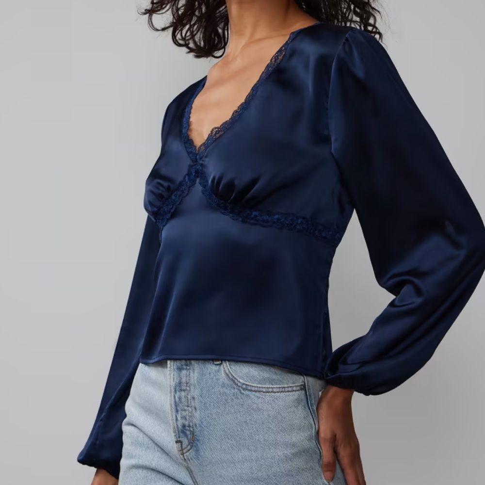 NY&C V-Neck Lace Trim Top